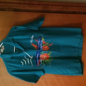 Hawaiian style Shirt from the Cook Islands.